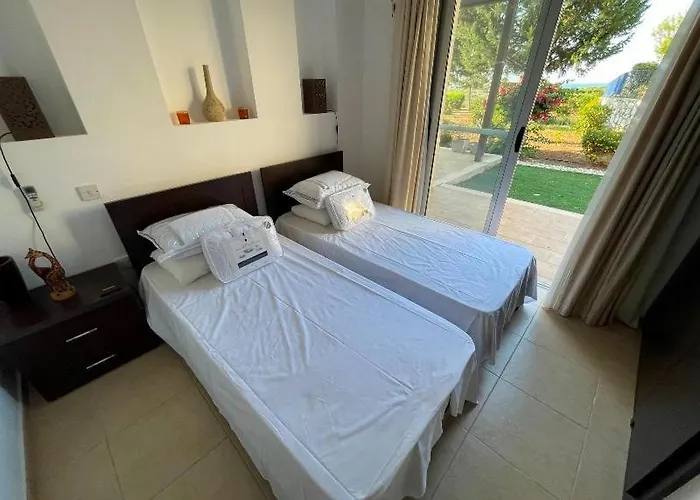 Garden With Directly Entry To The Bay -block N Ap 01 - Tatlisu - North Cyprus アパート Ayios Nikolaos